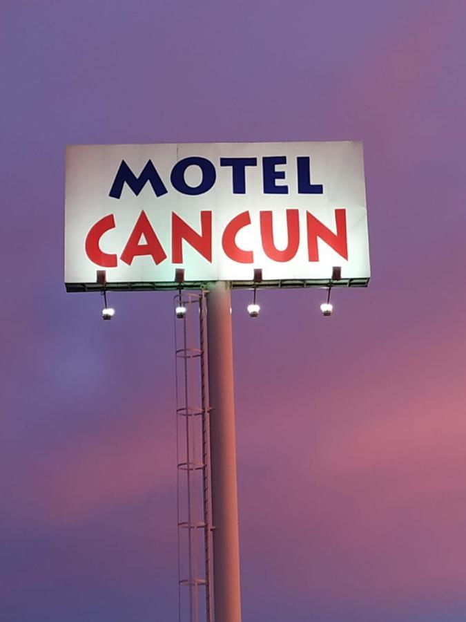Motel Cancun León Ardón Exterior foto